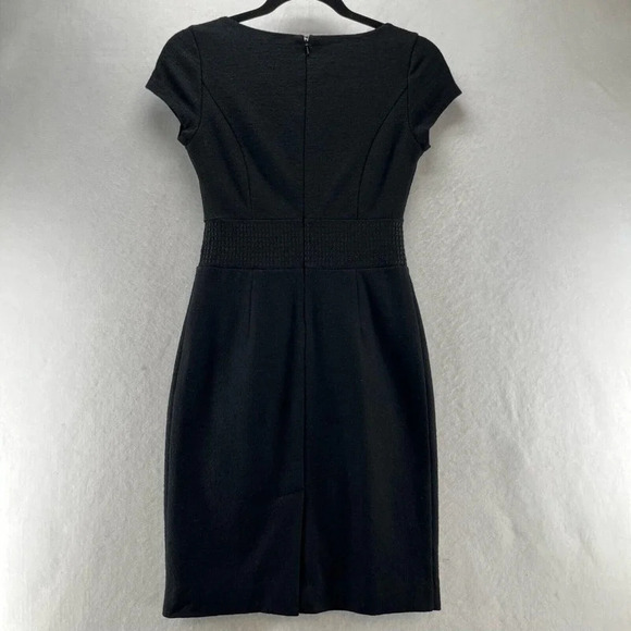 Banana Republic Dress Sz 0P Pure Wool Sheath Mini Scoop Neck Cap Sleeve Black - Picture 2 of 12
